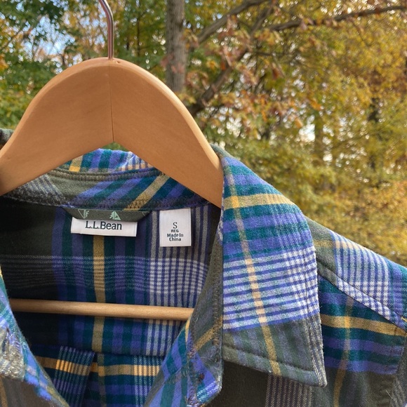 Llbean small flannel - Picture 2 of 6